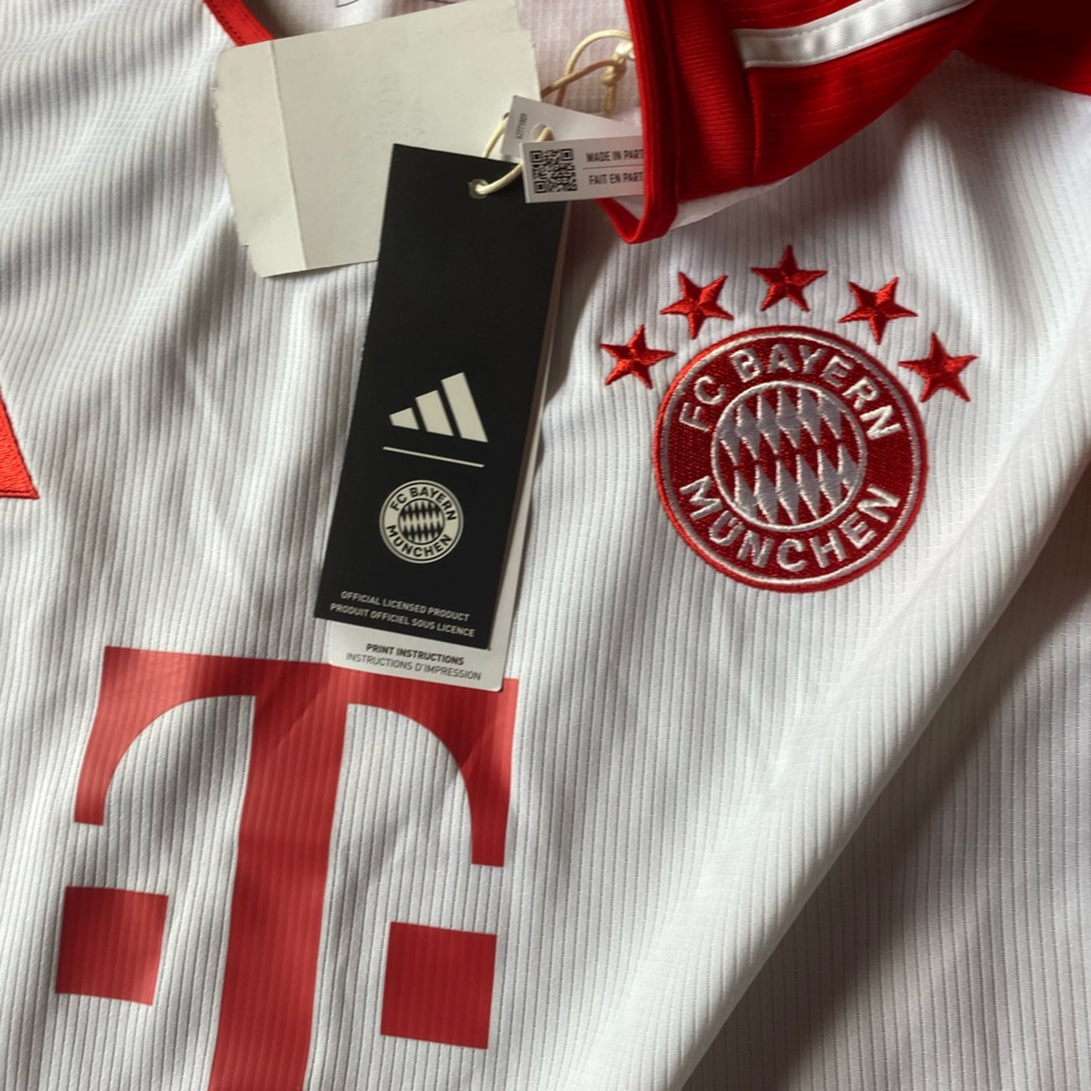 Adidas Bayern Munich Red and White Jersey - Picture 5 of 5